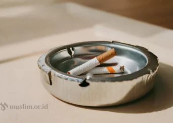 Bulan Ramadhan Kesempatan Emas Untuk Tinggalkan Rokok