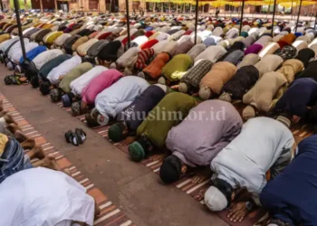 Posisi shalat berjama'ah