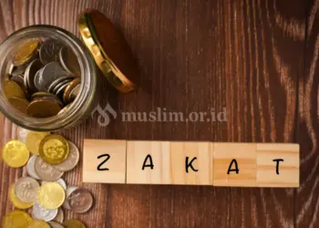Hukum Membayar Zakat dari Harta Piutang