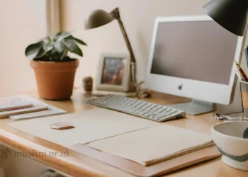 Menjadi Muslim Produktif di Era Disruptif